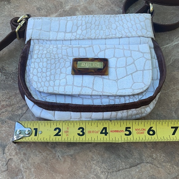 Vintage Relic crossbody bag adjustable strap exterior pocket 🦋 - Picture 7 of 8